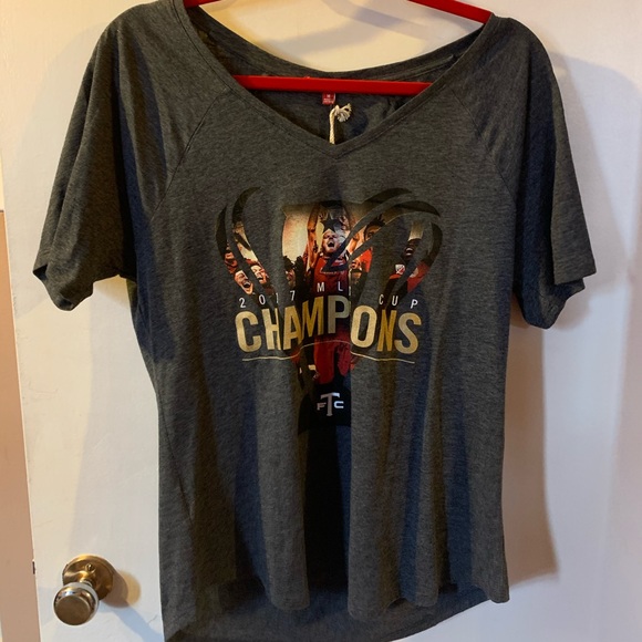Toronto FC 2017 World Champs Women’s T shirt - Picture 1 of 5
